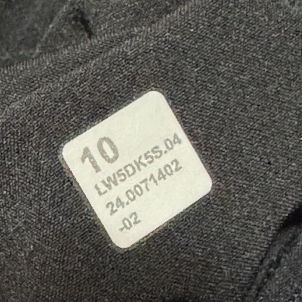 Lululemon Adapted State HR Fleece Jogger pant black in excellent condition 10 - Picture 13 of 13